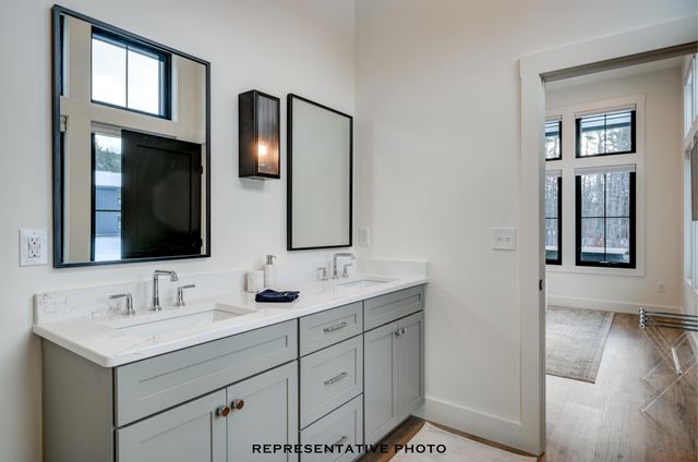 21 Hidden Glade Drive, Bartlett, NH 03845