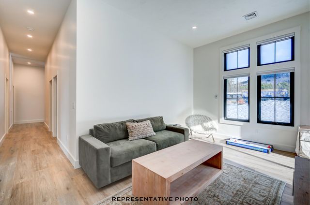 21 Hidden Glade Drive, Bartlett, NH 03845