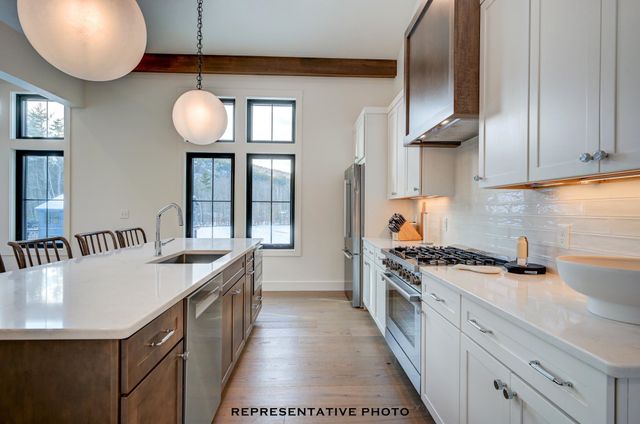 21 Hidden Glade Drive, Bartlett, NH 03845