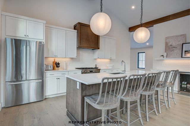 21 Hidden Glade Drive, Bartlett, NH 03845