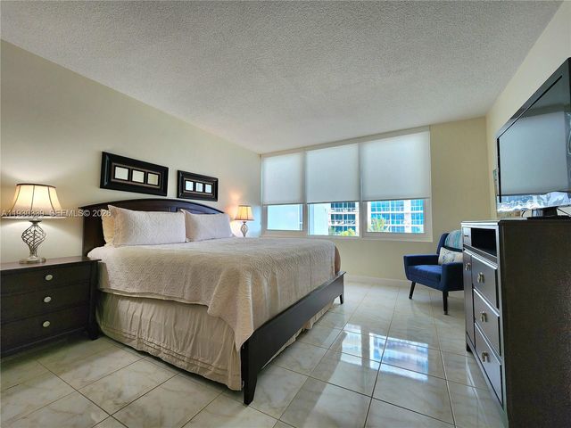 3505 S Ocean Drive 508, Hollywood, FL 33019