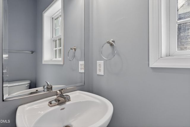 111 Hanby Avenue, Carolina Beach, NC 28428