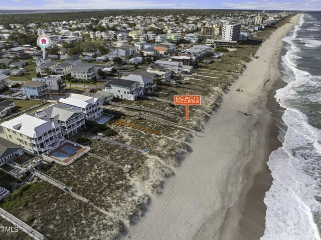 111 Hanby Avenue, Carolina Beach, NC 28428