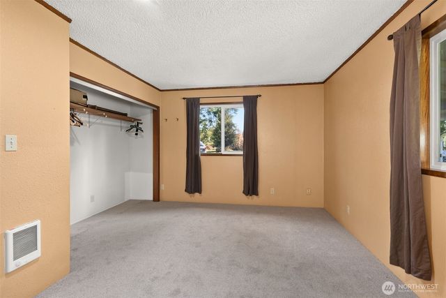 1415 Centralia Alpha Road, Chehalis, WA 98532