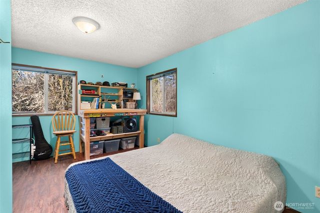 1415 Centralia Alpha Road, Chehalis, WA 98532