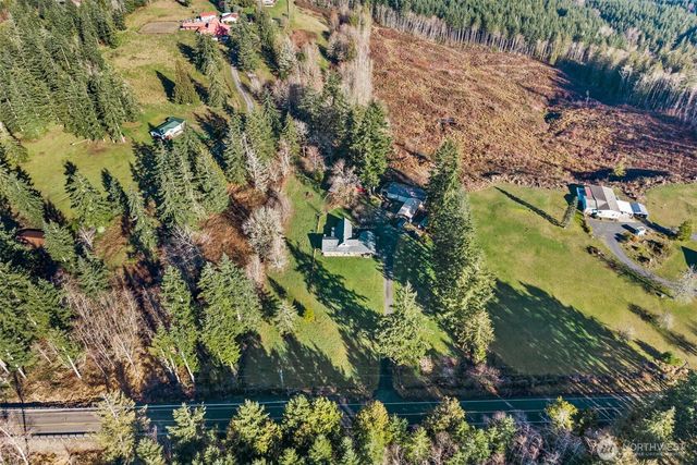 1415 Centralia Alpha Road, Chehalis, WA 98532