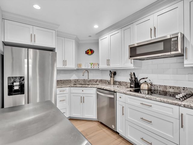 3300 NE 36th Street 1016, Fort Lauderdale, FL 33308