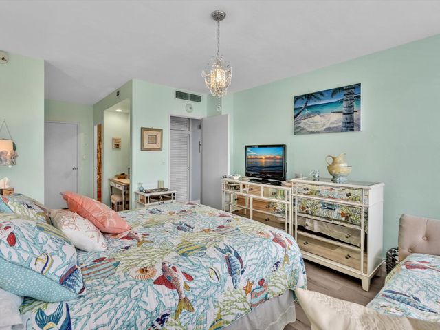 3300 NE 36th Street 1016, Fort Lauderdale, FL 33308