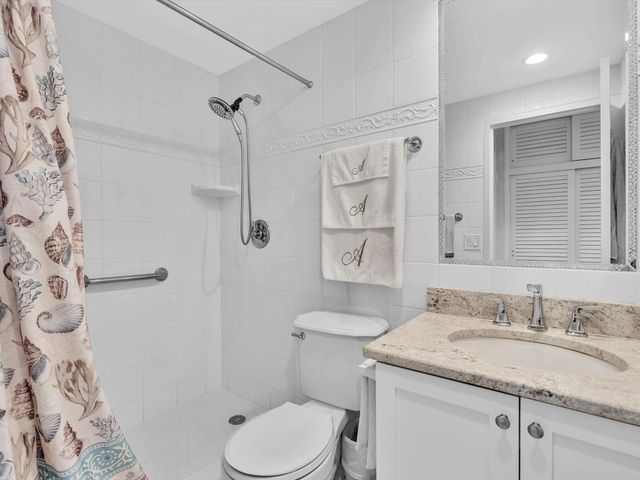 3300 NE 36th Street 1016, Fort Lauderdale, FL 33308