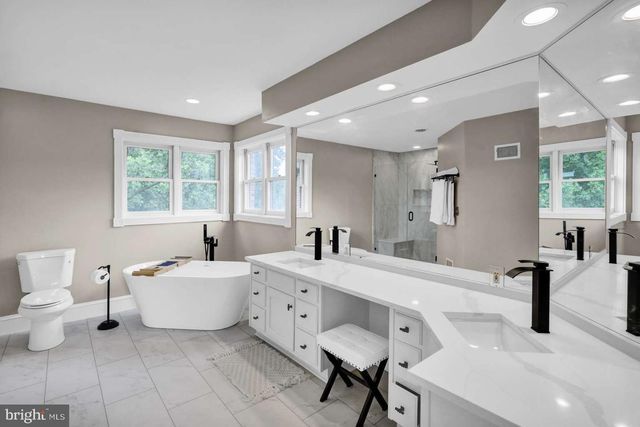 161 HECKMAN RD, Temple, PA 19560