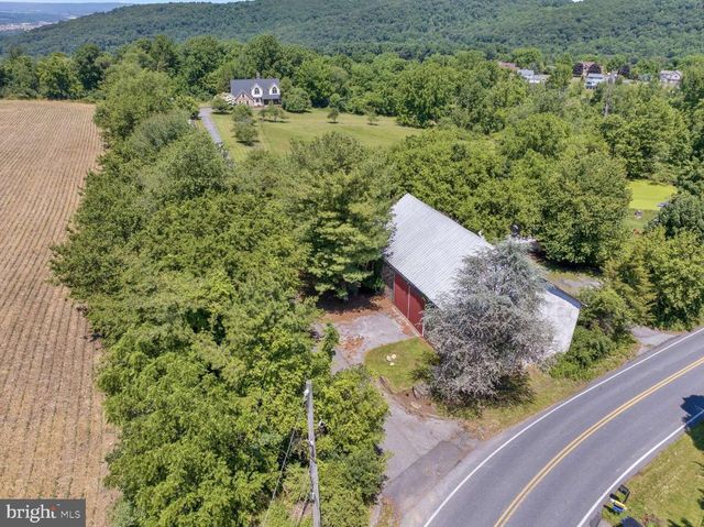 161 HECKMAN RD, Temple, PA 19560