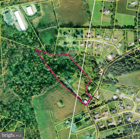 161 HECKMAN RD, Temple, PA 19560