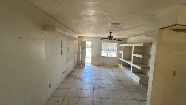 921 NW 60TH AVENUE, Ocala, FL 34482