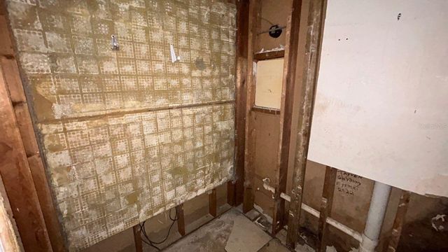 921 NW 60TH AVENUE, Ocala, FL 34482