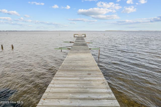 598 Ellis Cove Road, Belhaven, NC 27810