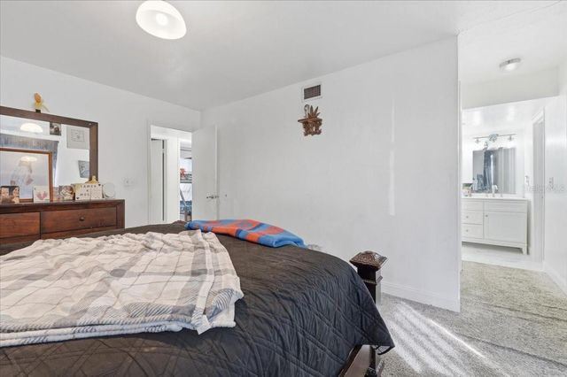 1836 N CRYSTAL LAKE DRIVE 70, Lakeland, FL 33801