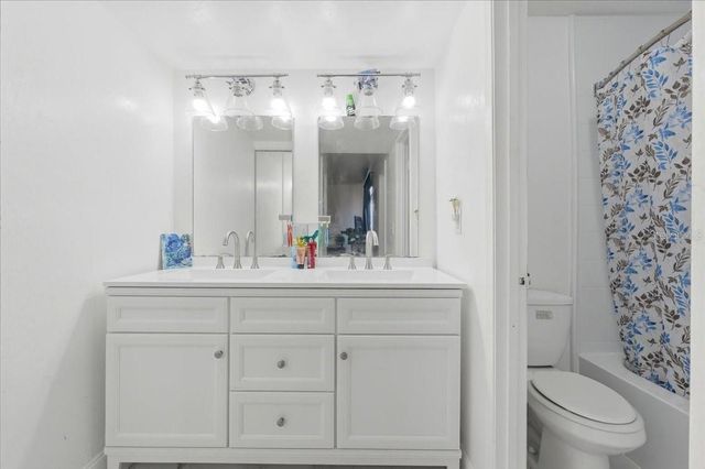 1836 N CRYSTAL LAKE DRIVE 70, Lakeland, FL 33801