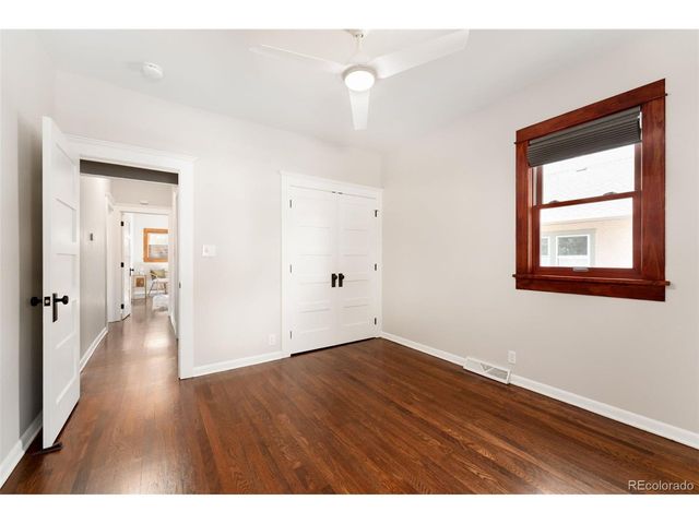 5647 S Louthan St, Littleton, CO 80120