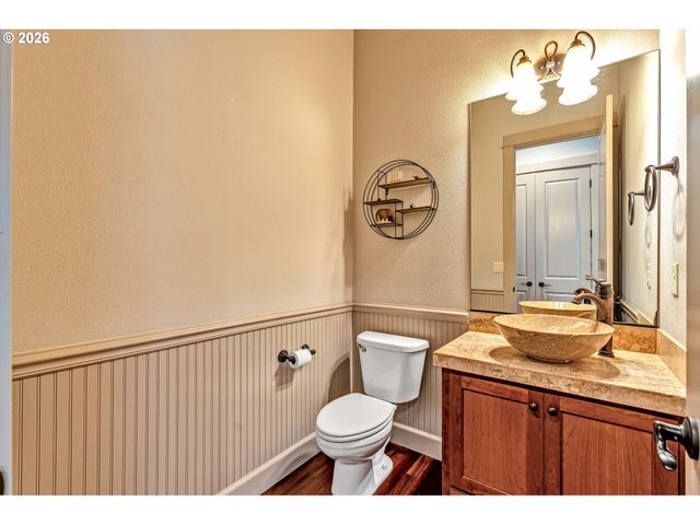 13370 Se WOODLAND Cir, Happy Valley, OR 97086