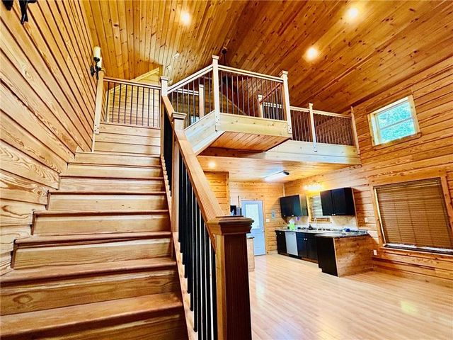 4067 Fincher Drive, Gainesville, GA 30504