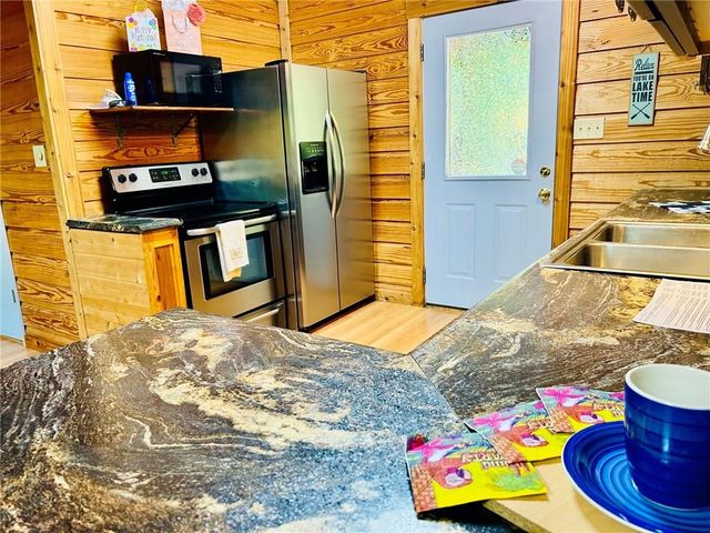4067 Fincher Drive, Gainesville, GA 30504