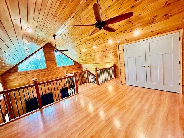 4067 Fincher Drive, Gainesville, GA 30504