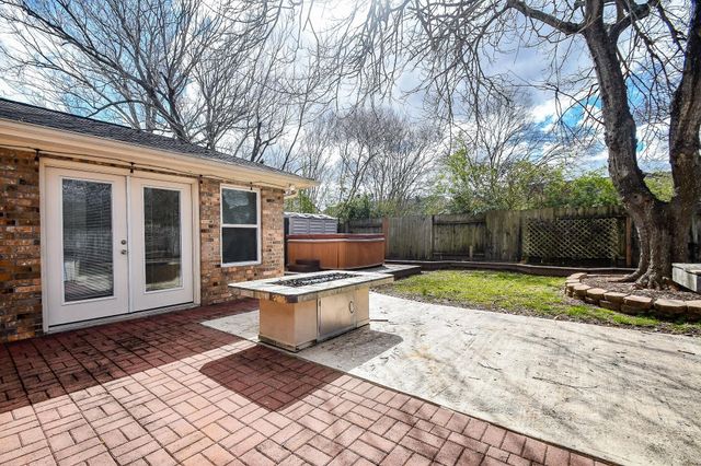 3402 Hidden Creek Drive, Sugar Land, TX 77479