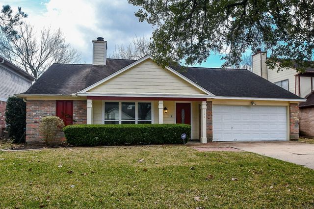 3402 Hidden Creek Drive, Sugar Land, TX 77479