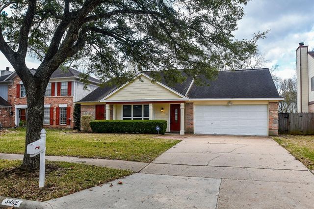 3402 Hidden Creek Drive, Sugar Land, TX 77479