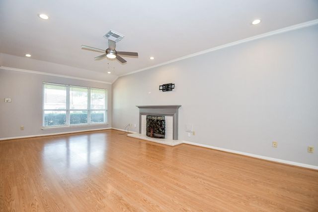 3402 Hidden Creek Drive, Sugar Land, TX 77479