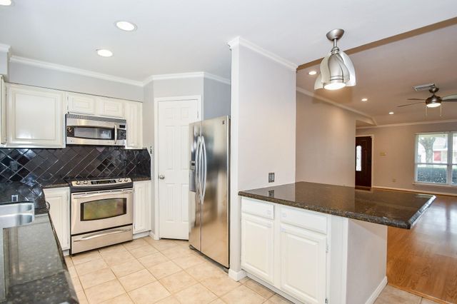 3402 Hidden Creek Drive, Sugar Land, TX 77479