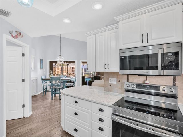 4787 KLOSTERMAN OAKS BOULEVARD, Palm Harbor, FL 34683