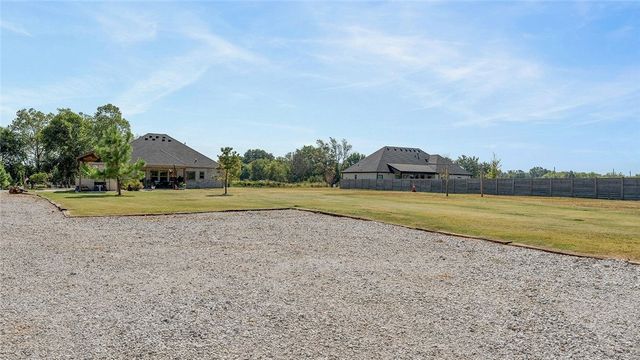 11439 Landers Road, Rogers, AR 72756