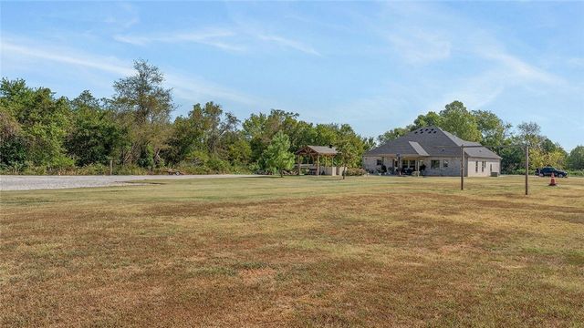 11439 Landers Road, Rogers, AR 72756