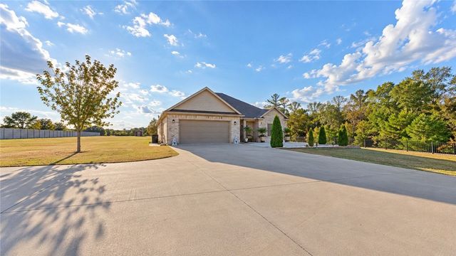 11439 Landers Road, Rogers, AR 72756