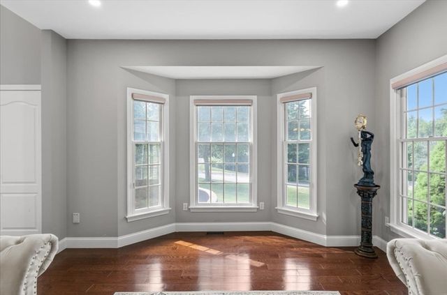 256 Hillcrest Rd, Marshfield, MA 02050