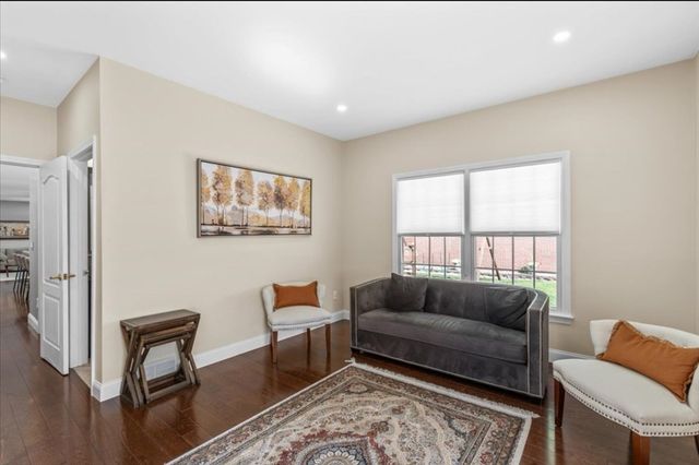256 Hillcrest Rd, Marshfield, MA 02050