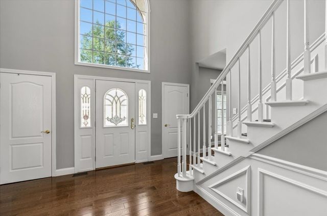 256 Hillcrest Rd, Marshfield, MA 02050