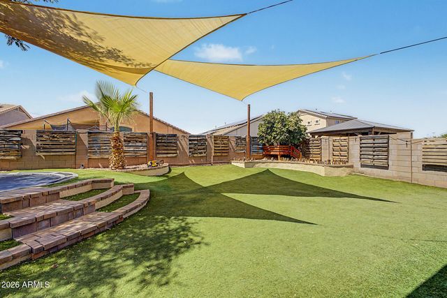 17548 W LARKSPUR Drive, Surprise, AZ 85388