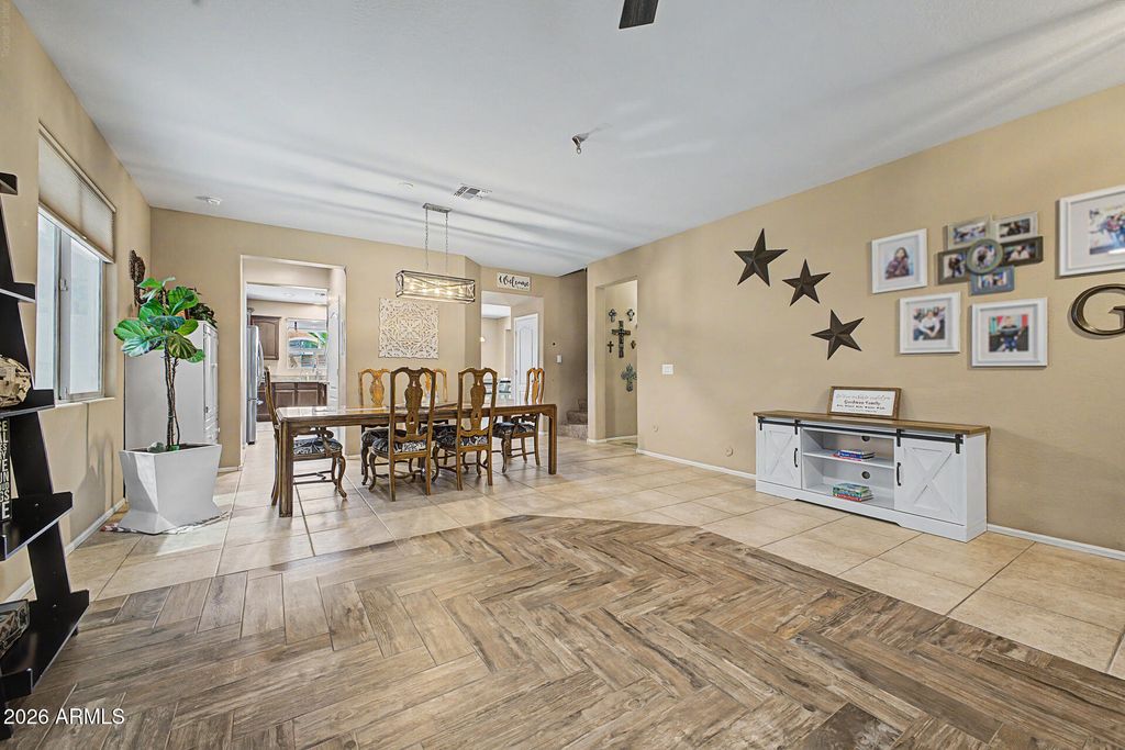 17548 W LARKSPUR Drive, Surprise, AZ 85388 — photo 5