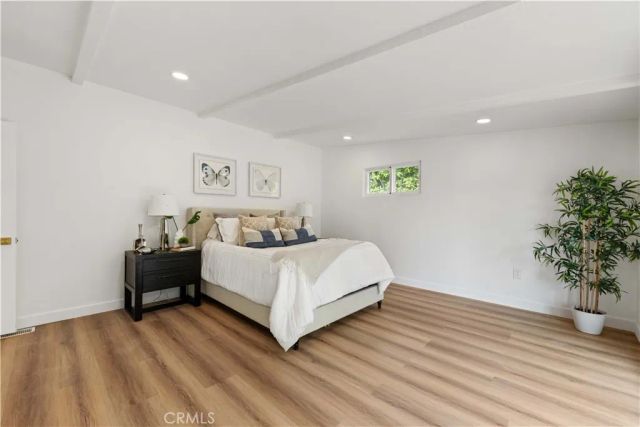 945 Park, Laguna Beach, CA 92651