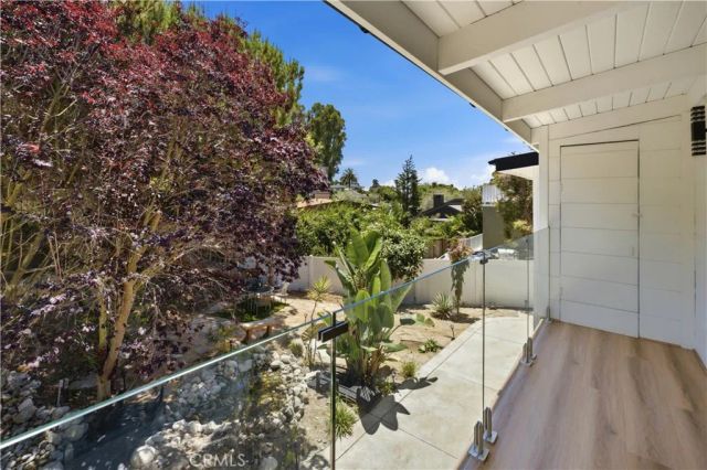 945 Park, Laguna Beach, CA 92651