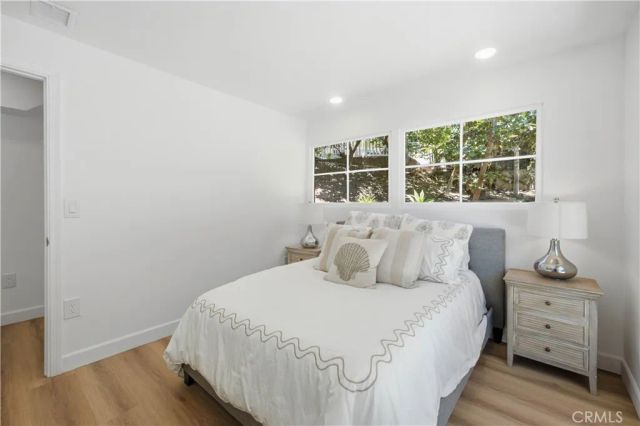945 Park, Laguna Beach, CA 92651