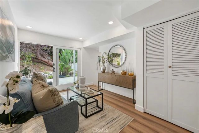 945 Park, Laguna Beach, CA 92651