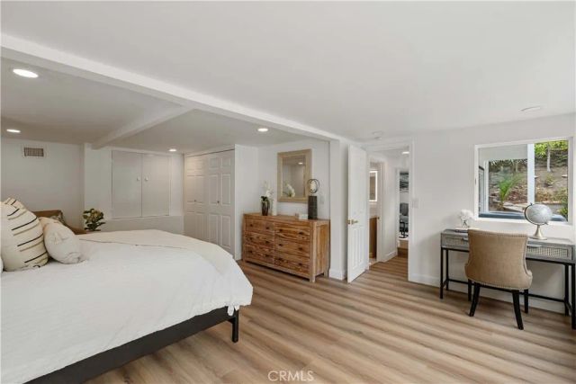 945 Park, Laguna Beach, CA 92651