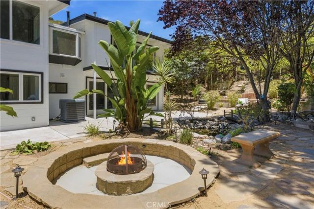 945 Park, Laguna Beach, CA 92651
