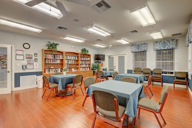 6532 SE Broadmoor Lane, Stuart, FL 34997