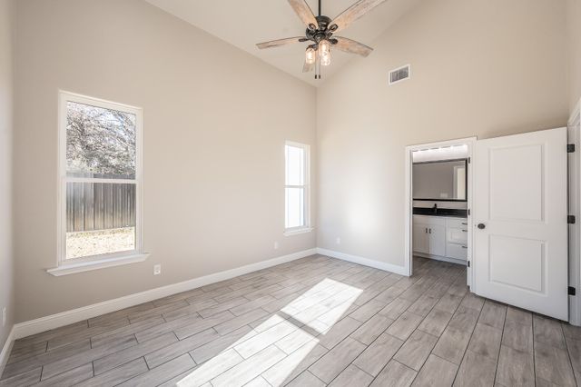 112 Stevens Street, Bridgeport, TX 76426