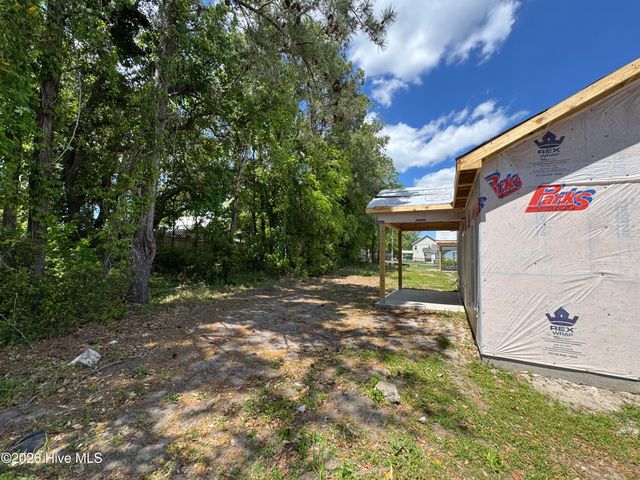 2047 Greenside Manor Drive SW, Ocean Isle Beach, NC 28469