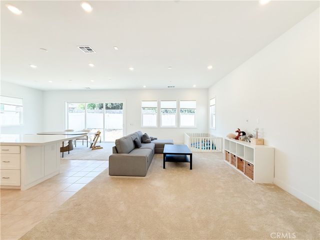 1233 Jurupa Dr, Hacienda Heights, CA 91745